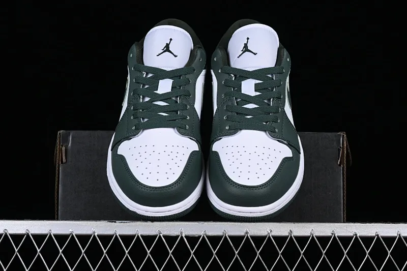 All categories Air Jordan Jordan series basketball shoes Air Jordan 1 Low Z version Air Jordan 1 Low "Olive Green" AJ1 Joe 1 olive green low-top basketball shoes DC0774-113